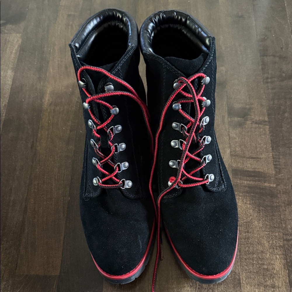 Lauren Ralph Lauren Stylish Mikelle Black and Red Women's Boots